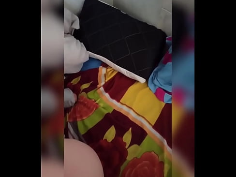 ❤️ Myn keamergenoat bliuwt allinnich thús want har man giet op fakânsje en ik nim de kâns oan om har te neuken en har kont fol mei molke ❌ Kwaliteitsseks by ús fy.pornburst.ru ️❤